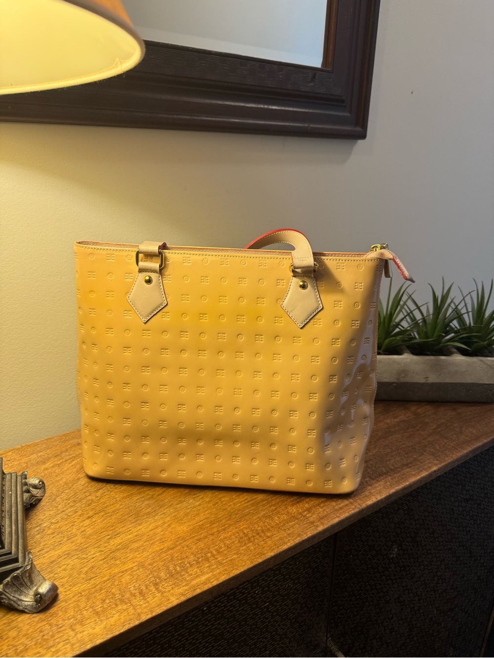 Arcadia Classic Pink Tote Bag - Stylish Everyday Carry